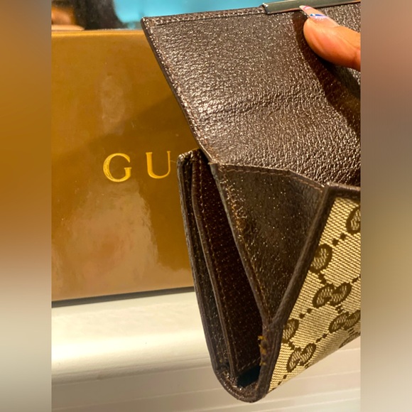 PRE-LOVED IN BOX GUCCI TAN/BROWN GG LOGO CANVAS W/LEATHER LONG BI-FOLD WALLET - Picture 11 of 16